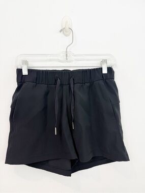 Lululemon Womens Black On The Fly Drawstring Short Size 4